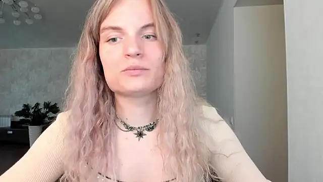 milliKira006 online show from May 1, 2026, 1:16 pm