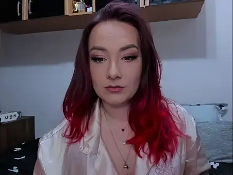 Snapshot of LilithsTongue_ chatting on May 5, 2026, 10:07 am LilithsTongue online show from May 5, 2026, 10:07 am