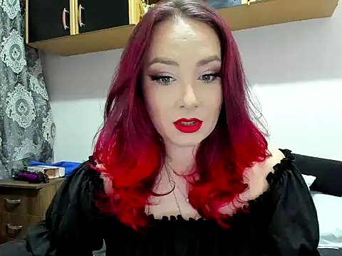 Snapshot of LilithsTongue_ chatting on May 23, 2026, 7:40 am LilithsTongue online show from May 23, 2026, 7:40 am