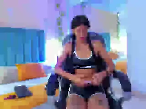 Snapshot of ARIANA_CRI-X chatting on April 27, 2026, 12:25 pm ARIANA CRI-X online show from April 27, 2026, 12:25 pm