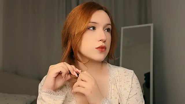 flaremoon online show from May 24, 2026, 1:22 pm