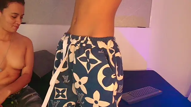 Jhon and Karol online show from June 13, 2026, 4:43 am