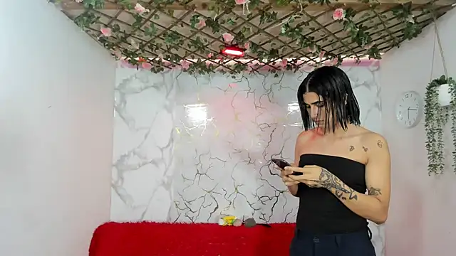 Snapshot of DAHNE_HOT_ chatting on May 31, 2026, 2:12 pm DAHNE HOT online show from May 31, 2026, 2:12 pm