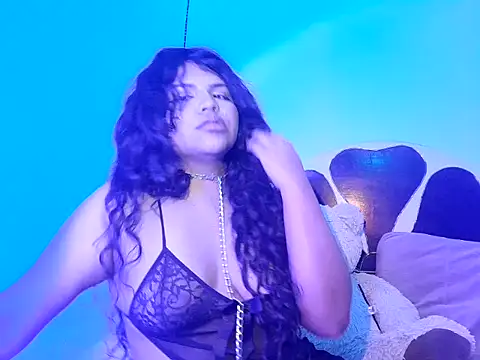 katiuskaxoxo online show from May 25, 2026, 10:19 pm