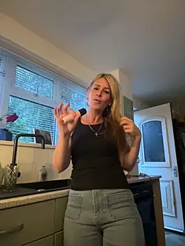 anal-bitch84 online show from June 6, 2026, 4:07 am