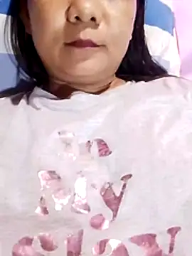 eljhenx online show from June 28, 2026, 5:36 am