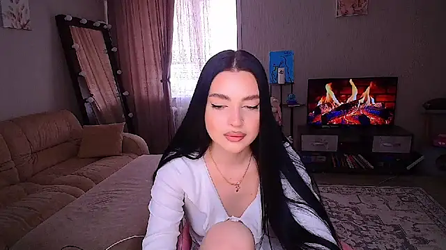 Snapshot of yoursLina chatting on May 28, 2026, 7:27 am yoursLina online show from May 28, 2026, 7:27 am