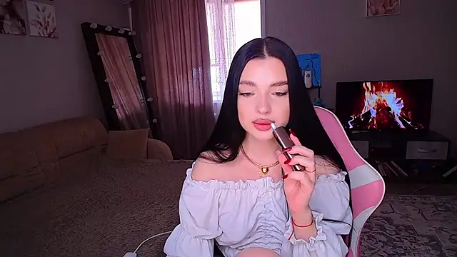 Snapshot of yoursLina chatting on May 27, 2026, 9:05 am yoursLina online show from May 27, 2026, 9:05 am