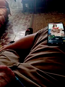Snapshot of descansado chatting on May 26, 2026, 1:09 pm descansado online show from May 26, 2026, 1:09 pm