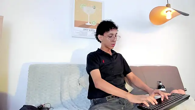dax blaze online show from June 8, 2026, 7:36 pm