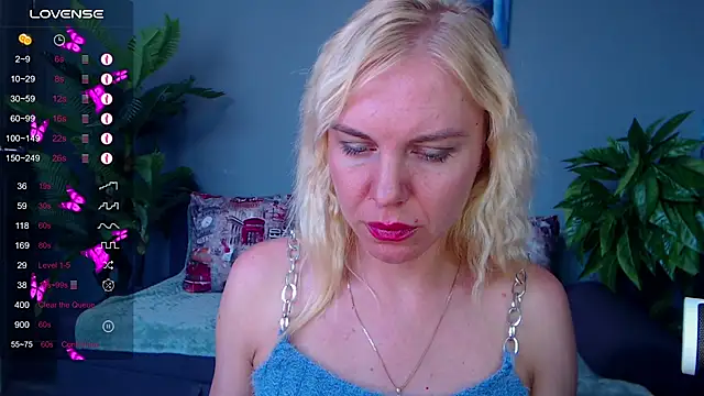 Snapshot of FromRussia chatting on July 9, 2026, 6:14 am FromRussia online show from July 9, 2026, 6:14 am