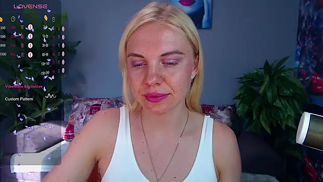 Snapshot of FromRussia chatting on July 1, 2026, 1:50 am FromRussia online show from July 1, 2026, 1:50 am