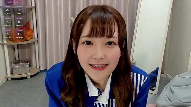 Snapshot of mi-na-2 chatting on June 10, 2026, 9:54 am mi-na-2 online show from June 10, 2026, 9:54 am