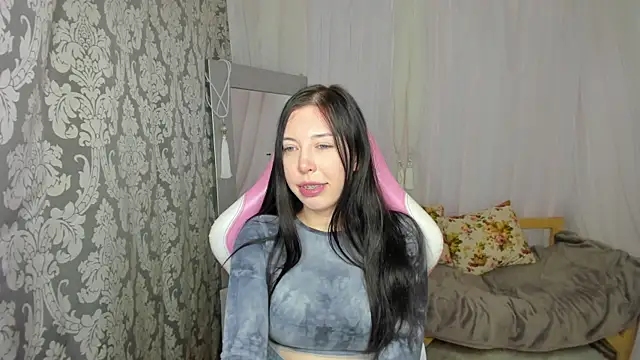 Sandra Ross online show from April 24, 2026, 8:16 am