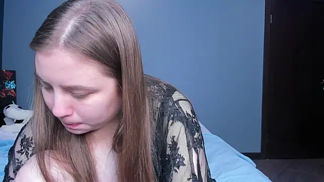 Boobsy girl online show from May 12, 2026, 12:22 pm