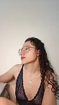 Snapshot of DanaaCollins chatting on May 27, 2026, 11:06 am DanaaCollins online show from May 27, 2026, 11:06 am