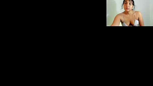 Snapshot of _eilish_ chatting on June 11, 2026, 12:32 am eilish online show from June 11, 2026, 12:32 am