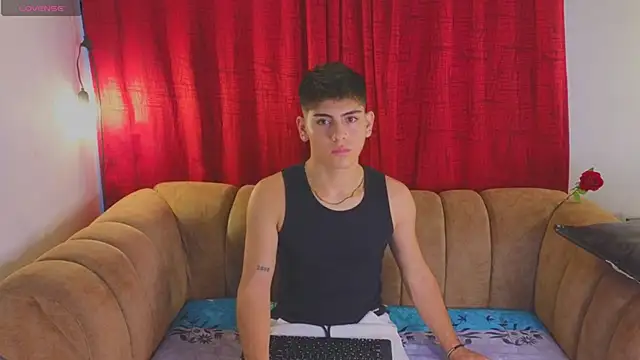 Snapshot of josethariaz25 chatting on June 11, 2026, 11:18 am josethariaz25 online show from June 11, 2026, 11:18 am
