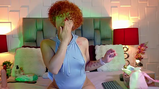 KeiryGinger online show from June 3, 2026, 2:45 am