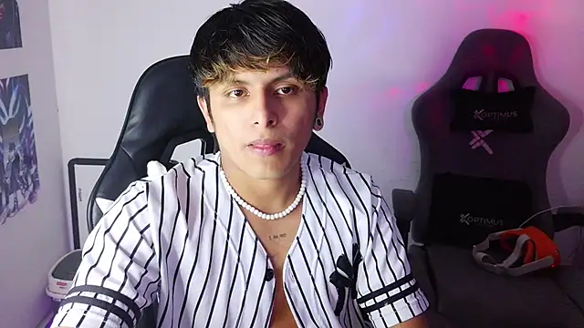dany fans online show from June 30, 2026, 1:38 am