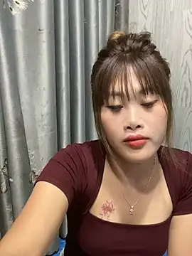 Ly-sexyy online show from May 10, 2026, 3:58 pm