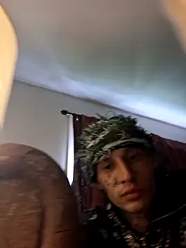 CamsWRLD online show from July 27, 2026, 1:51 pm