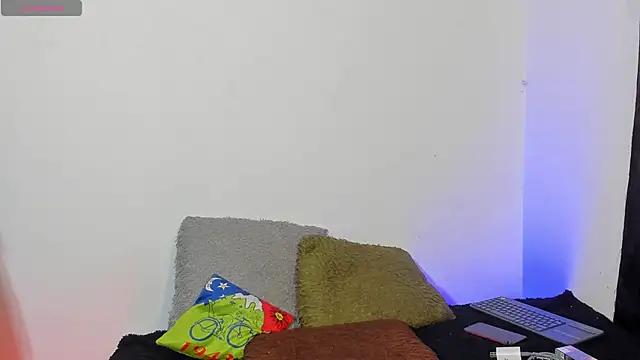  IanLark online show from May 20, 2026, 11:35 pm