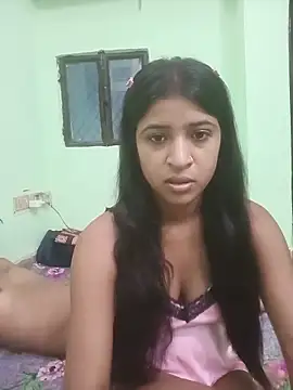 hot-couple-0 online show from May 22, 2026, 8:34 am