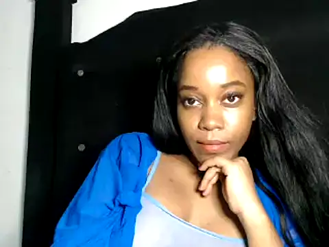 Enchantriss online show from November 11, 2025, 5:13 am