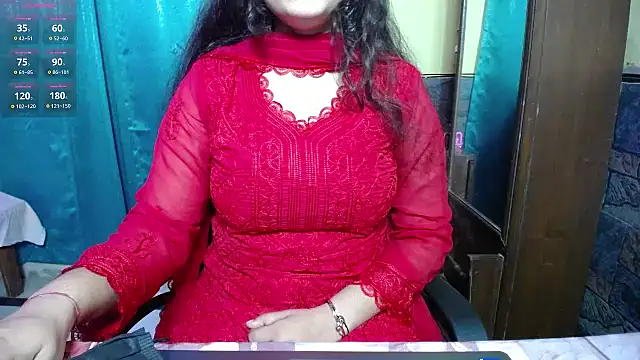 -Queenie online show from July 24, 2026, 7:21 pm