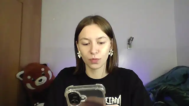 Snapshot of JuicyErika chatting on May 3, 2026, 10:02 pm JuicyErika online show from May 3, 2026, 10:02 pm