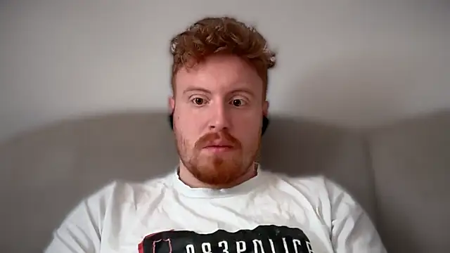 Snapshot of bigdicktutor chatting on April 23, 2026, 8:32 am bigdicktutor online show from April 23, 2026, 8:32 am