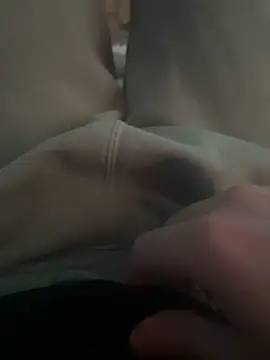 Krisz 21 online show from April 21, 2026, 2:34 pm