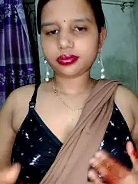 Nigar Hatun online show from May 27, 2026, 6:59 pm