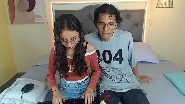 Snapshot of Lubli_thodez chatting on May 2, 2026, 1:16 pm Lubli thodez online show from May 2, 2026, 1:16 pm