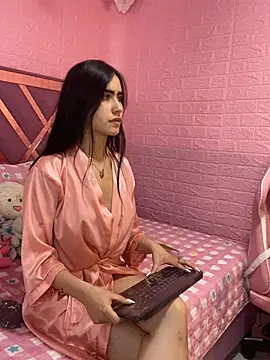 Lexy Dumoun  online show from May 19, 2026, 3:24 am