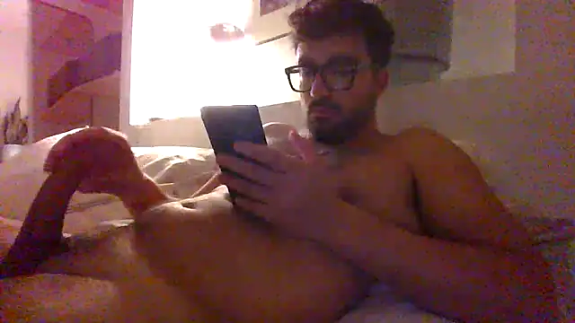 Nicknick367 online show from April 22, 2026, 4:41 am