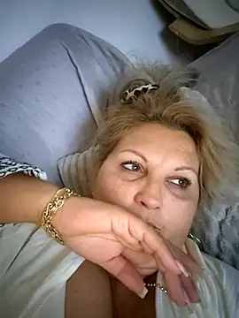 Divineblond online show from September 26, 2025, 5:31 pm