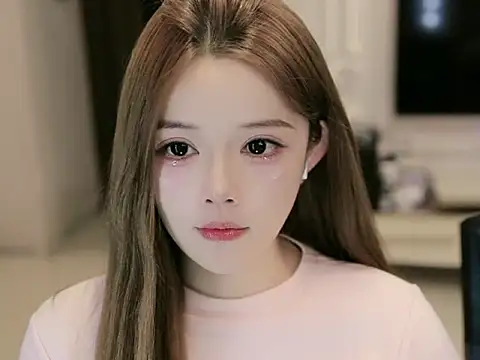 azi666523 online show from April 23, 2026, 10:44 am