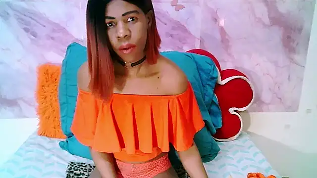 Snapshot of EbonySweetPeach chatting on June 23, 2026, 5:38 am EbonySweetPeach online show from June 23, 2026, 5:38 am