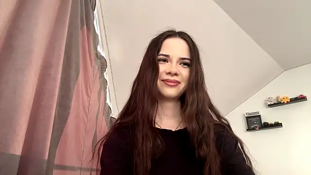 Snapshot of JoellaGrode chatting on May 19, 2026, 5:42 pm JoellaGrode online show from May 19, 2026, 5:42 pm