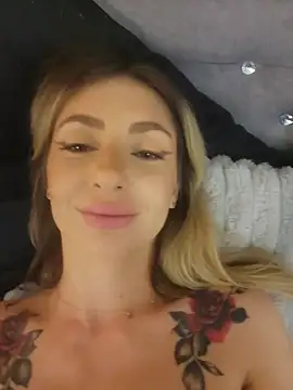 SofiaLace online show from July 11, 2026, 4:57 am