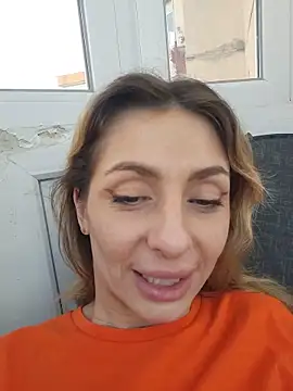 SofiaLace online show from June 21, 2026, 4:13 pm