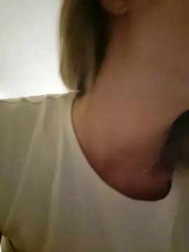 SofiaLace online show from July 16, 2026, 12:57 pm
