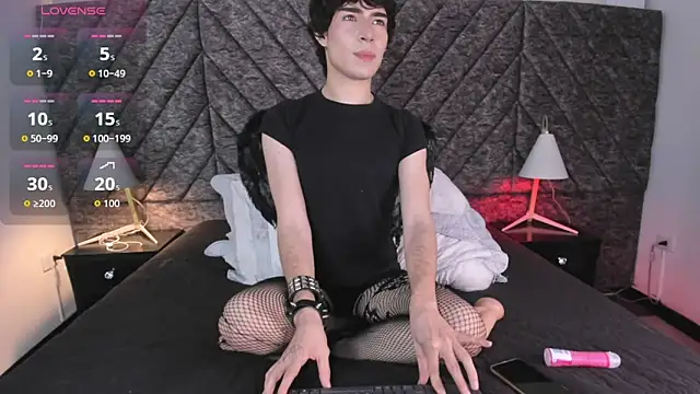 DemonFoxx online show from June 3, 2026, 11:55 am
