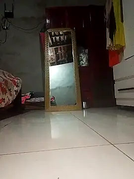 EsterSilv online show from April 26, 2026, 12:08 am