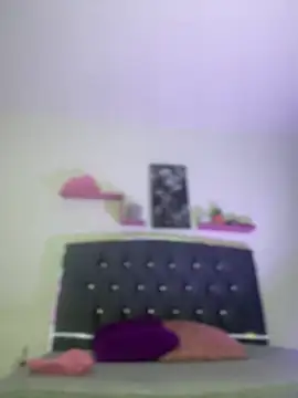 KITTY914 online show from April 27, 2026, 9:46 pm