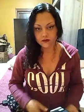 Snapshot of Darklilithrose1_ chatting on May 12, 2026, 12:30 am Darklilithrose1 online show from May 12, 2026, 12:30 am