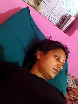 Snapshot of SS_sanjna chatting on July 14, 2026, 10:21 am SS sanjna online show from July 14, 2026, 10:21 am
