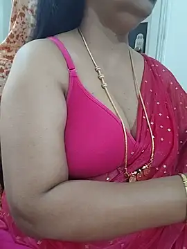 Snapshot of Nayana_456 chatting on June 2, 2026, 2:44 am Nayana 456 online show from June 2, 2026, 2:44 am